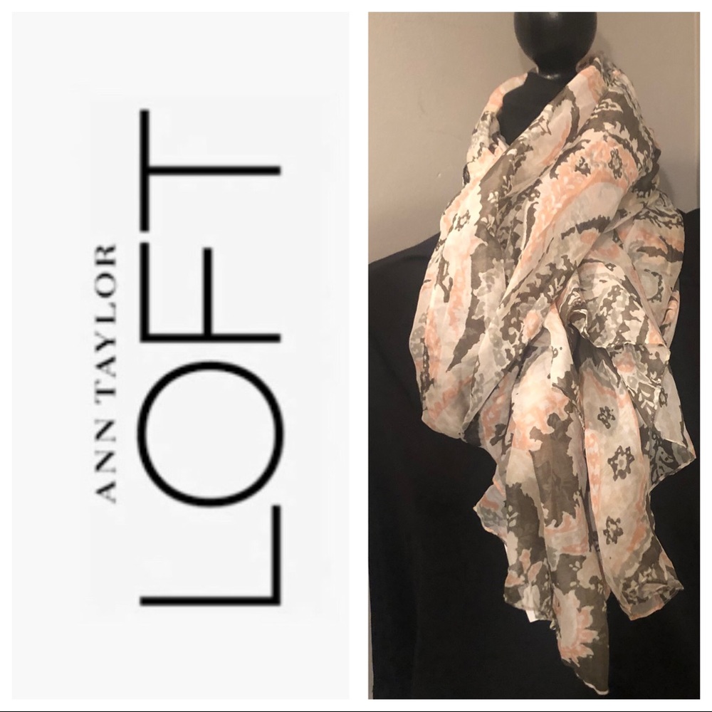 New Ann Taylor loft scarf
